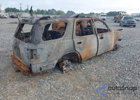 2003 Toyota Sequoia Limited V8 z USA, uszkodzony, nr VIN 5TDZT38A03S179655